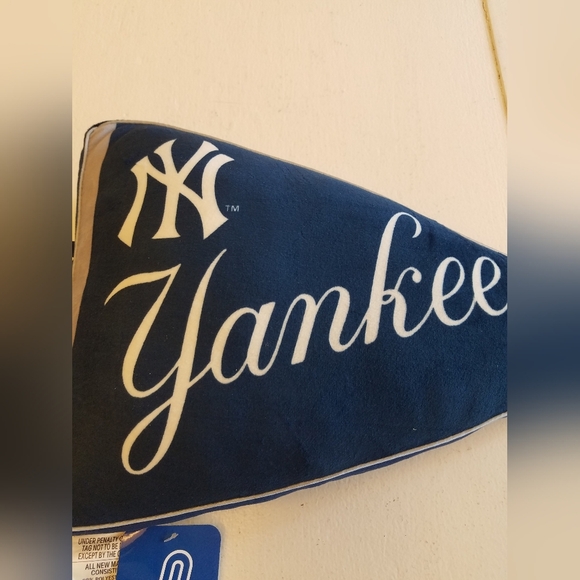 NWT New York Yankees Blue Plush Pegasus Sports - Picture 2 of 8